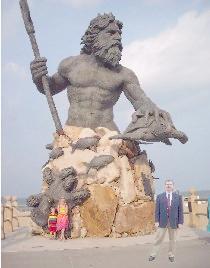 statue of Neptune