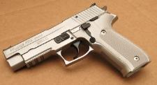 SIG 226